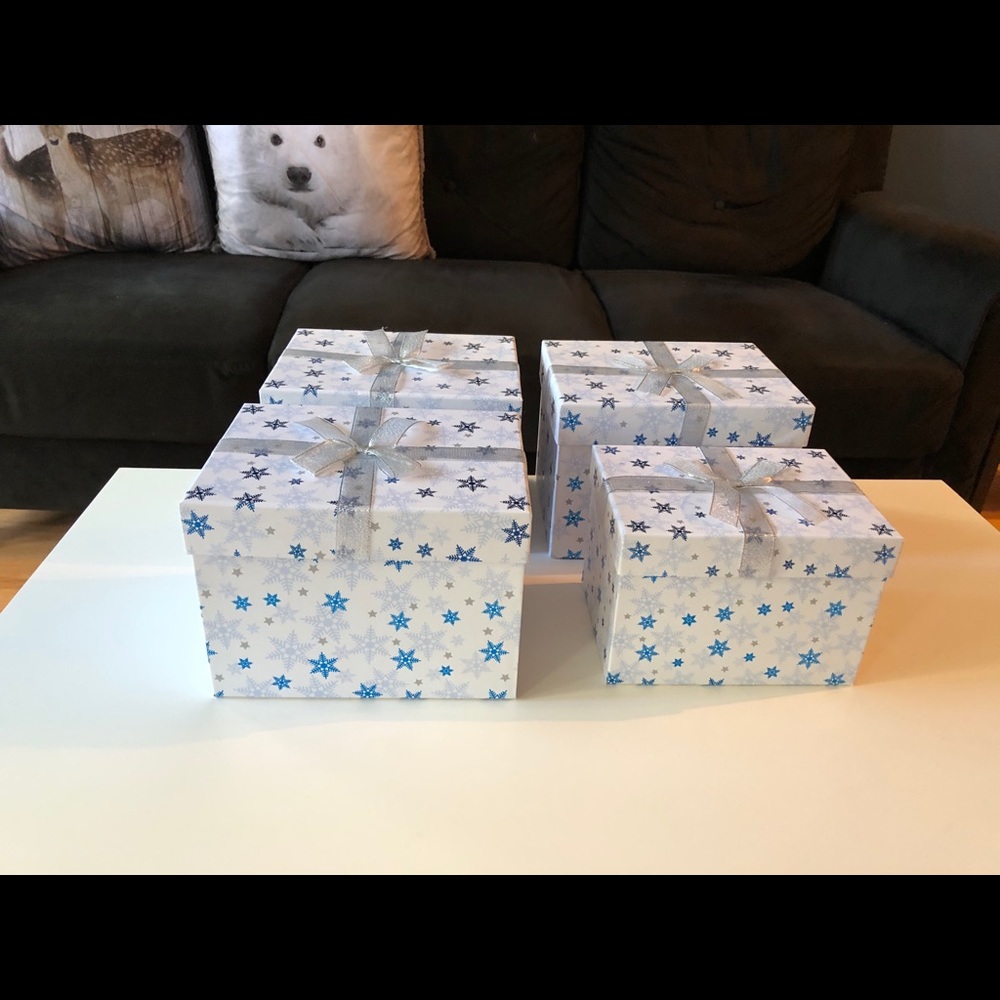 4 gift boxes - Picture 2 of 4